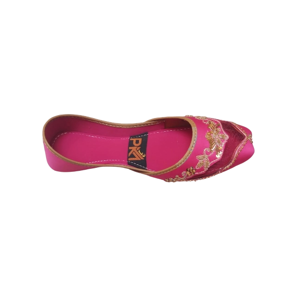 Gulnaar | Fuchsia Flame Khussa