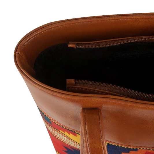 Zeynaa Elan Leather Shoulderbag